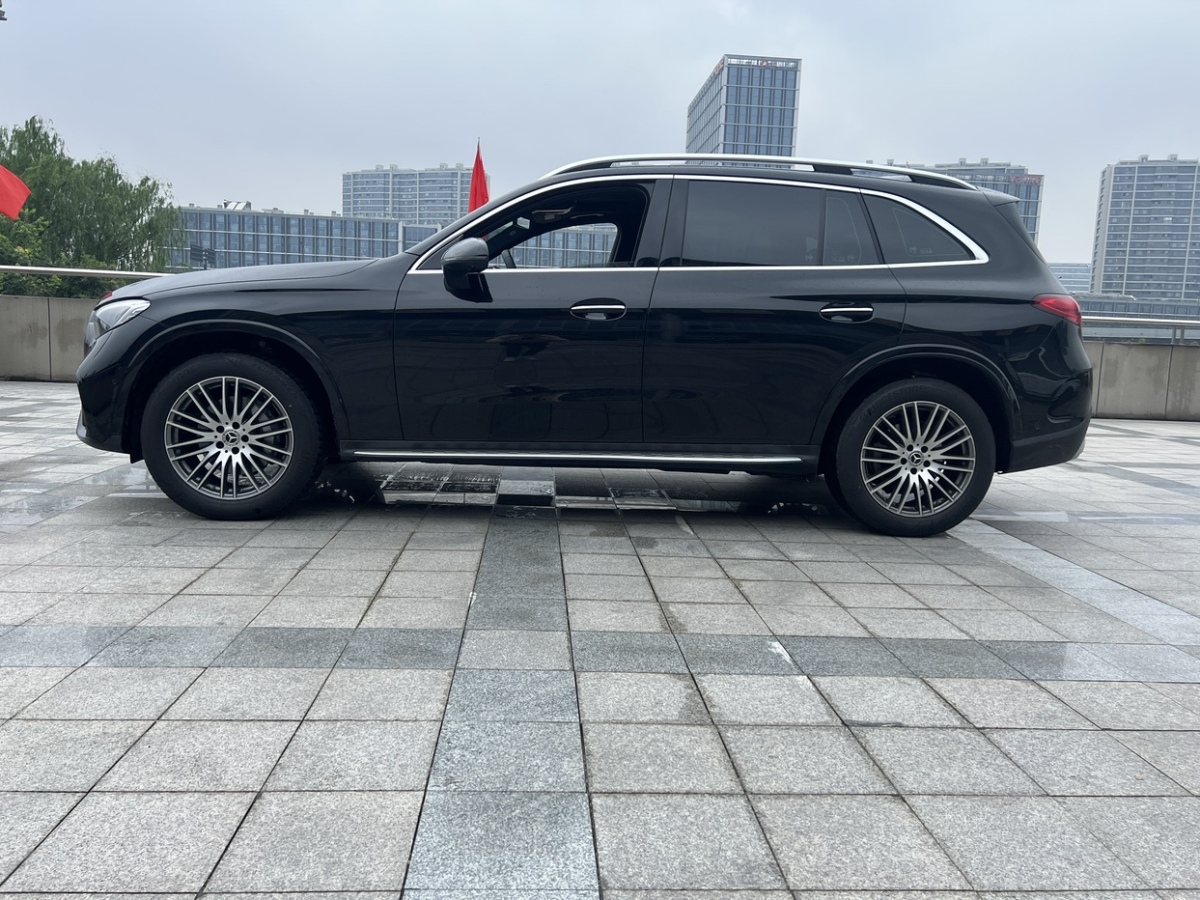 2024年3月奔馳 奔馳GLC  2021款 GLC 300 L 4MATIC 動感型