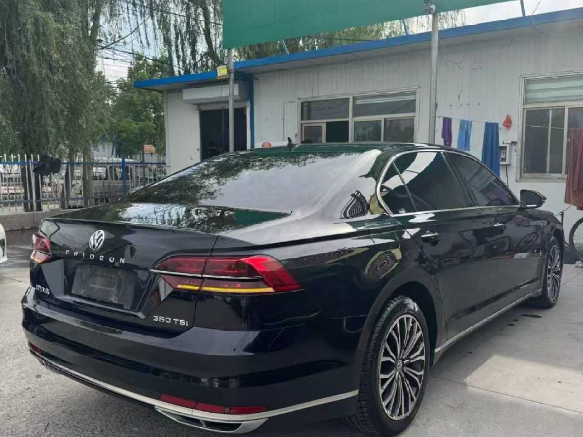 大眾 輝昂  2018款 380TSI 兩驅(qū)商務(wù)版圖片