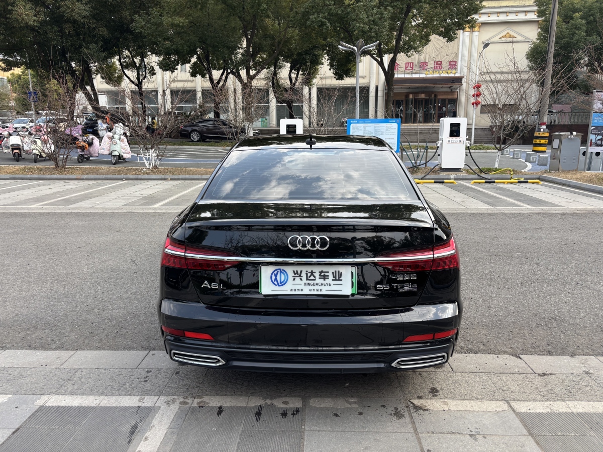 奧迪 奧迪A6L新能源  2020款 55 TFSI e quattro圖片