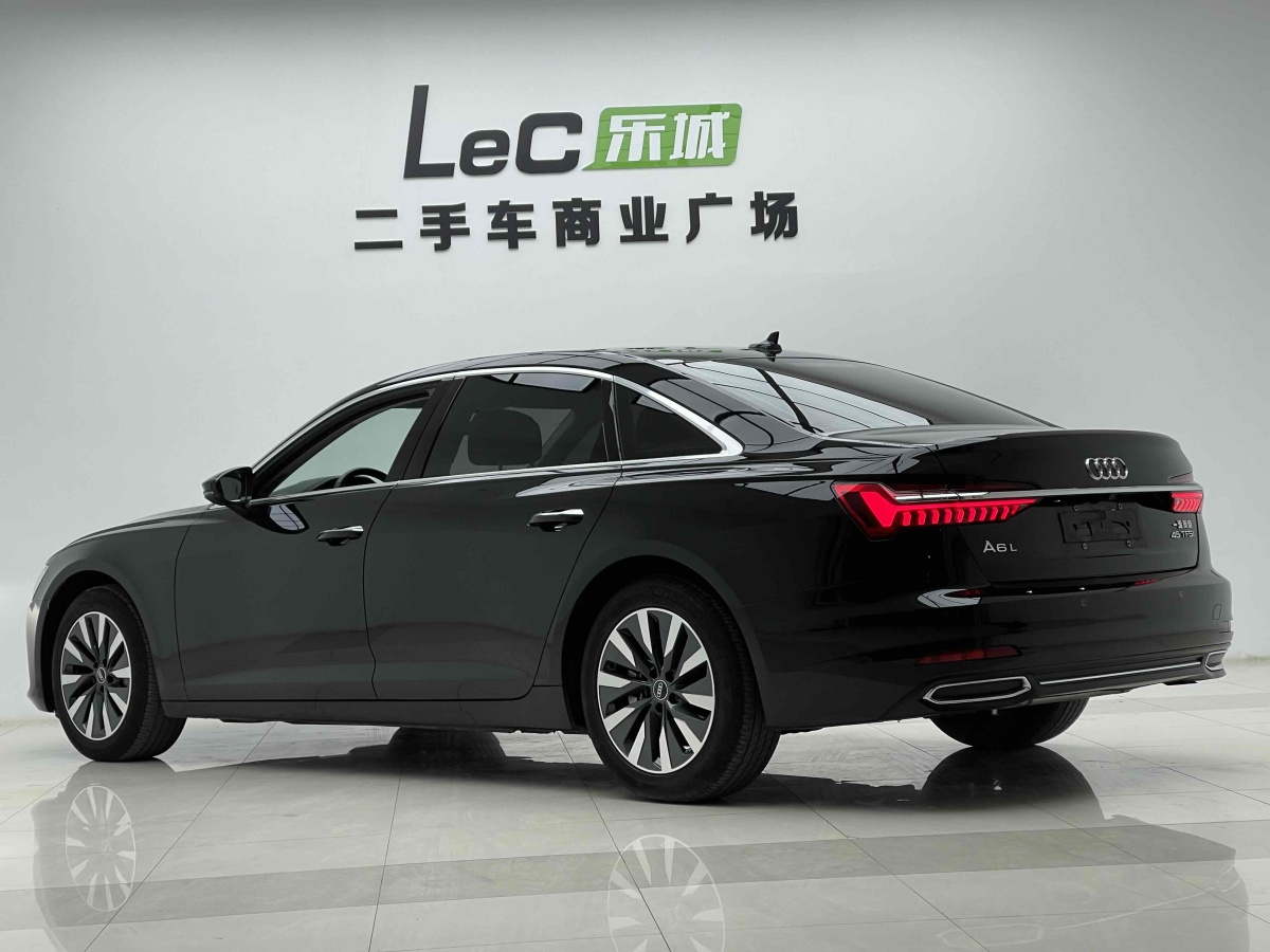 奧迪 奧迪A6L  2022款 45 TFSI 臻選致雅型圖片