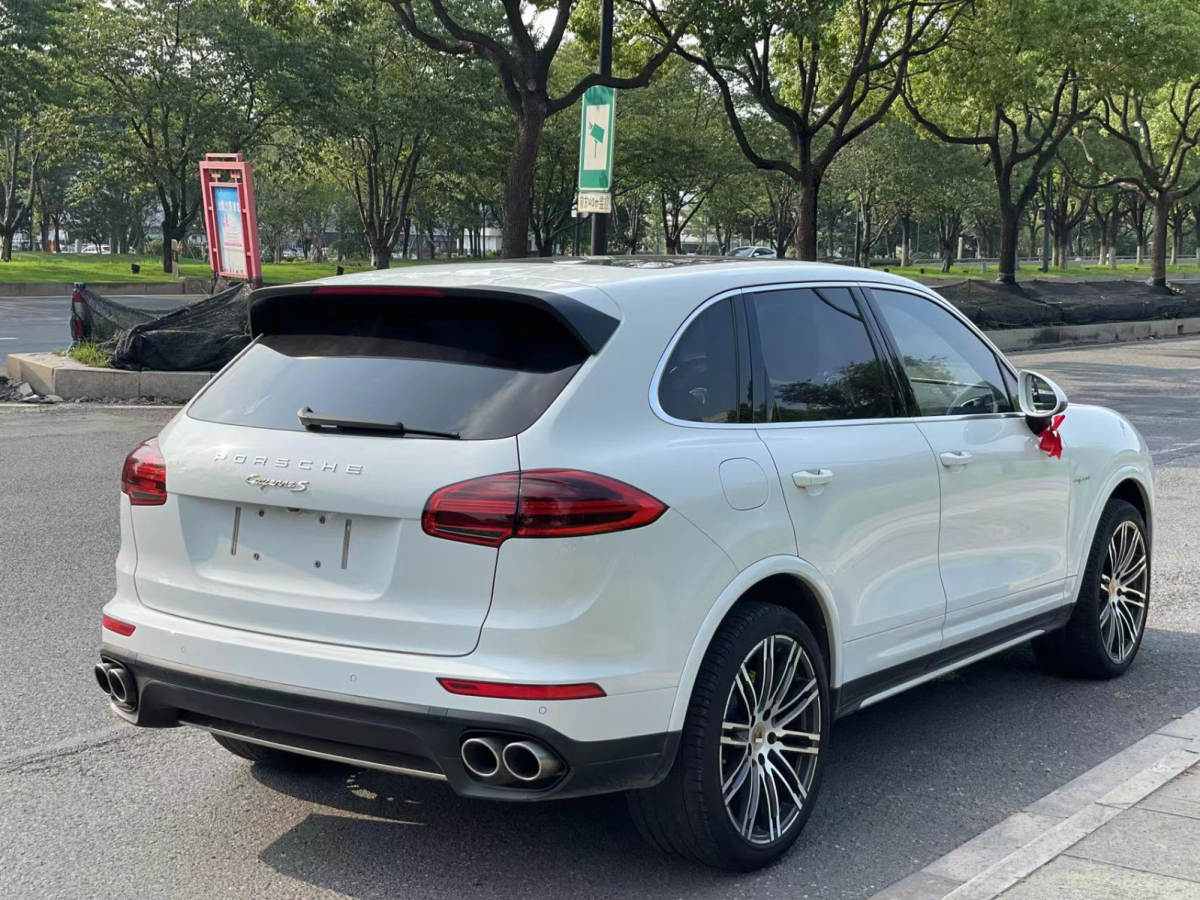 保时捷 Cayenne新能源  2015款 Cayenne S E-Hybrid 3.0T图片