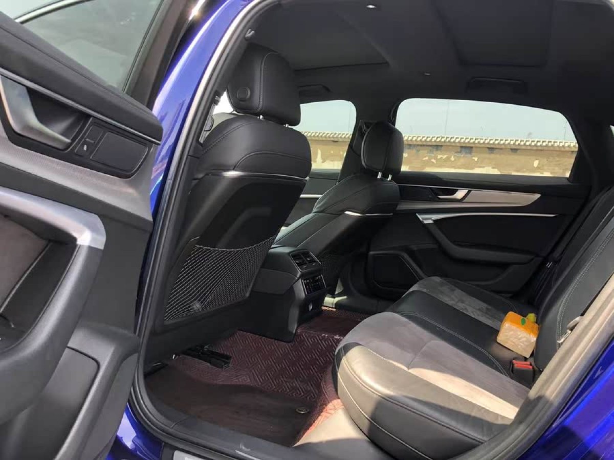 奧迪 奧迪A6L  2019款 45 TFSI 臻選動(dòng)感型圖片