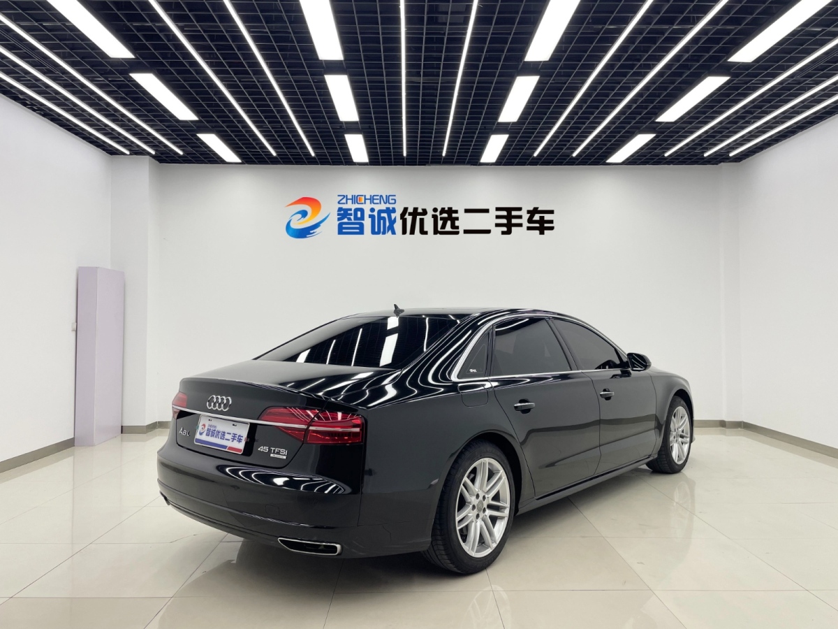 2018年4月奧迪 奧迪A8  2017款 A8L 45 TFSI quattro卓越先鋒典藏版