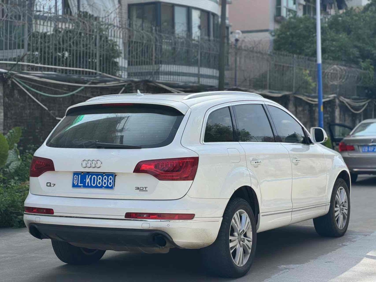 奧迪 奧迪Q7  2011款 3.0 TFSI 舒適型(200kW)圖片