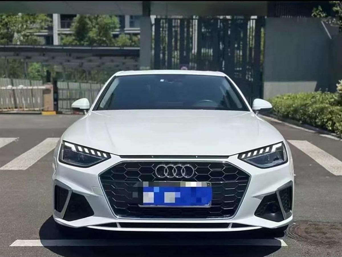 2021年12月奧迪 奧迪A4L  2022款 35 TFSI 時尚動感型