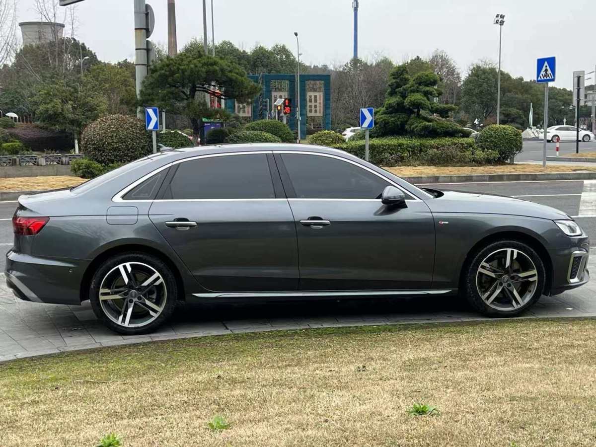 奧迪 奧迪A4L  2020款 40 TFSI 豪華動感型圖片