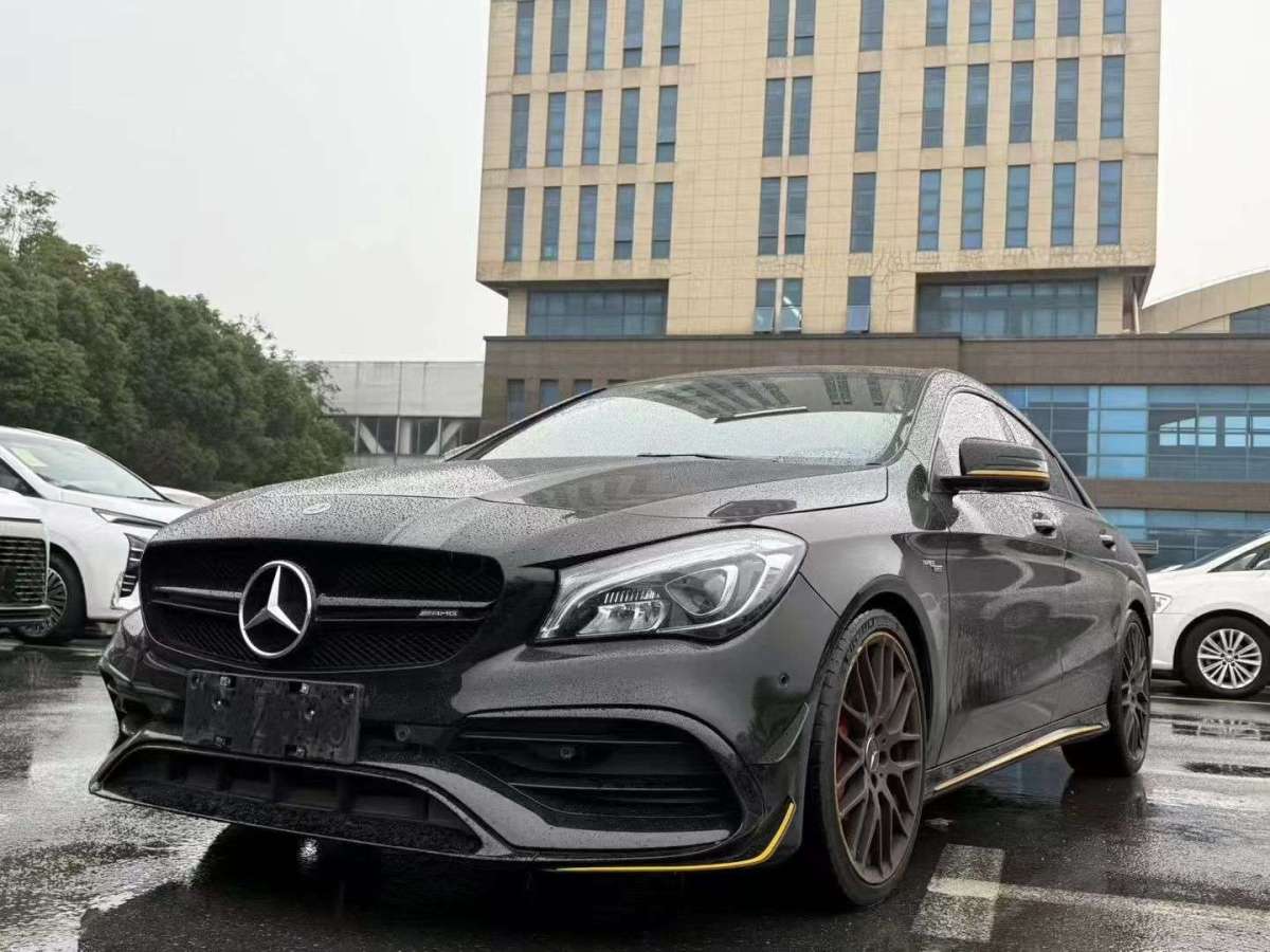 奔馳 奔馳CLA級AMG  2017款 AMG CLA 45 4MATIC 暗夜雷霆限量版圖片