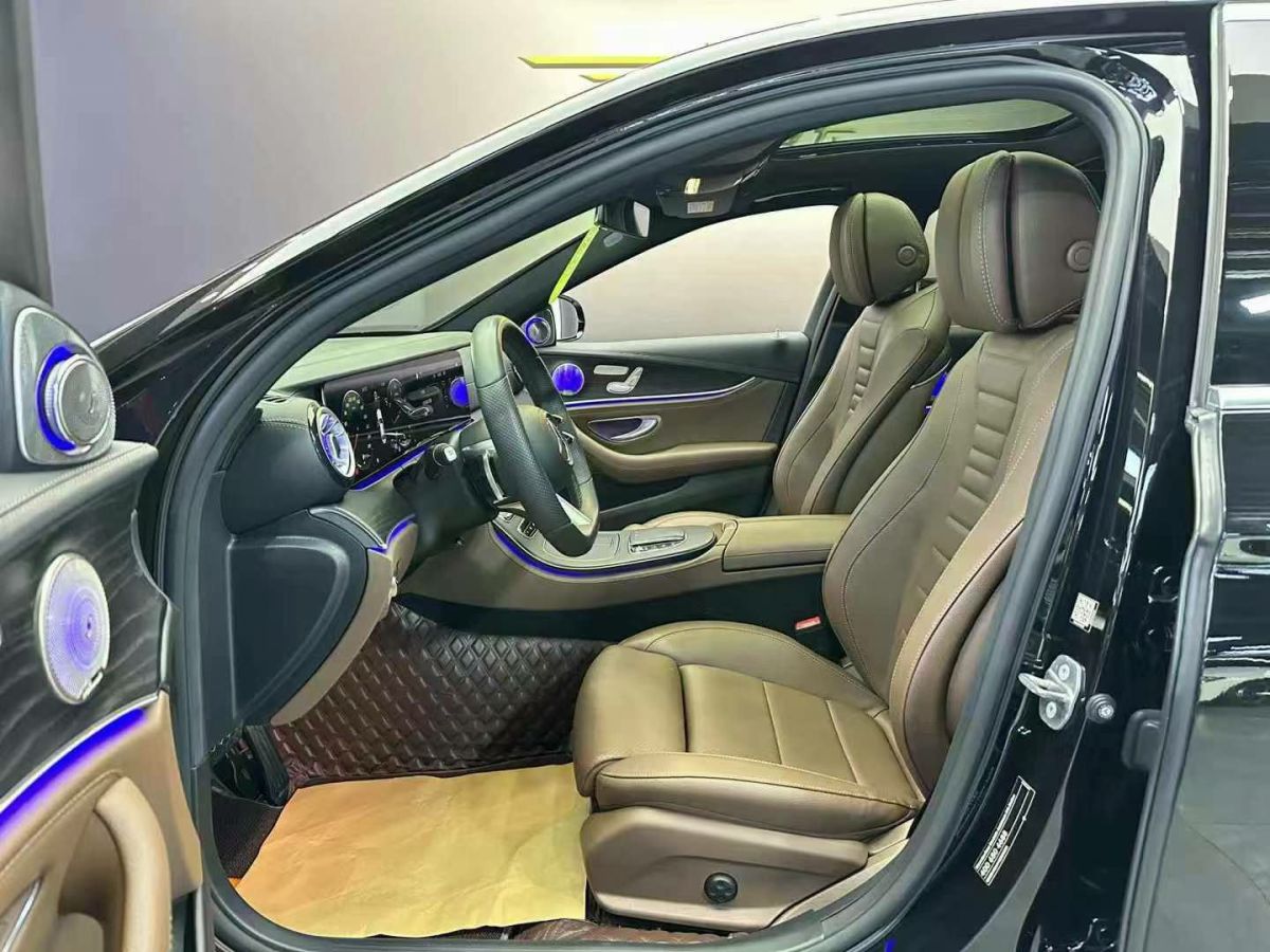 奔馳 奔馳E級  2022款 E 300 L 豪華型圖片