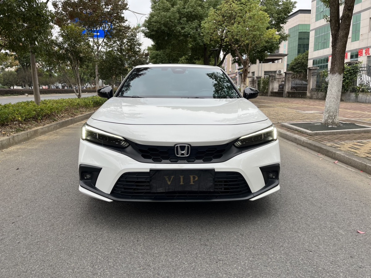 本田 思域  2023款 HATCHBACK 240TURBO CVT極躍版圖片