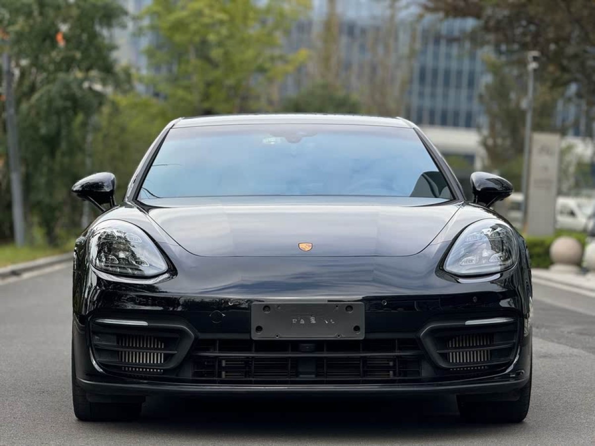 保時(shí)捷 Panamera  2024款 Panamera 行政加長版 2.9T圖片