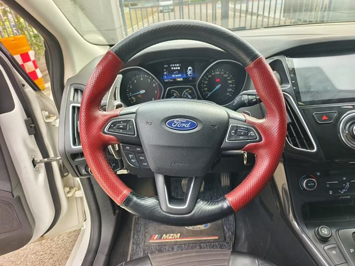 福特 ?？怂? 2015款 兩廂 EcoBoost 180 自動精英型圖片