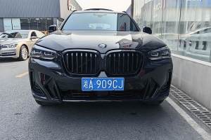 宝马X3 宝马 xDrive30i 尊享型 M曜夜套装