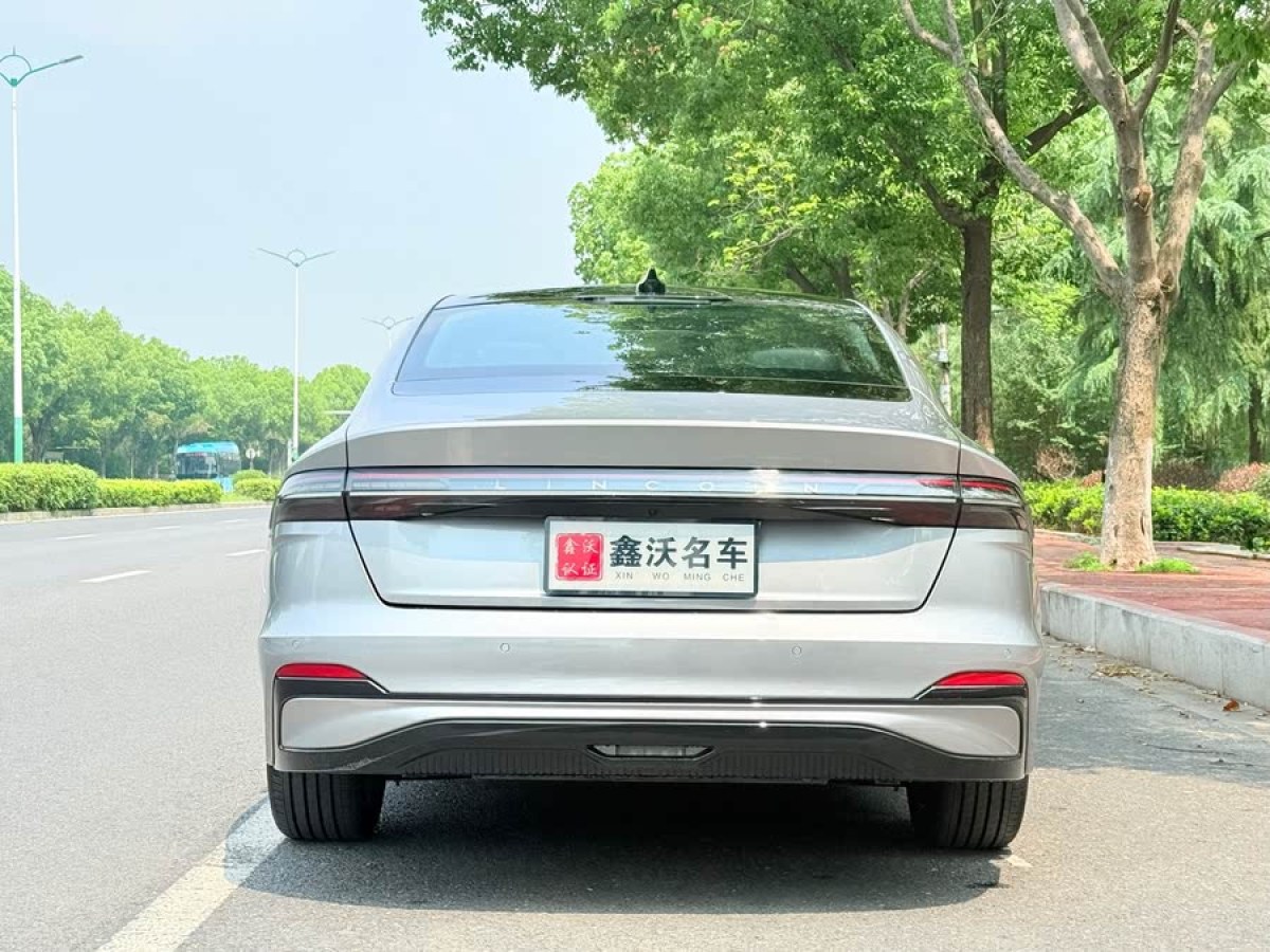 林肯 林肯Z  2024款 2.0T 混動 兩驅(qū)尊耀版圖片