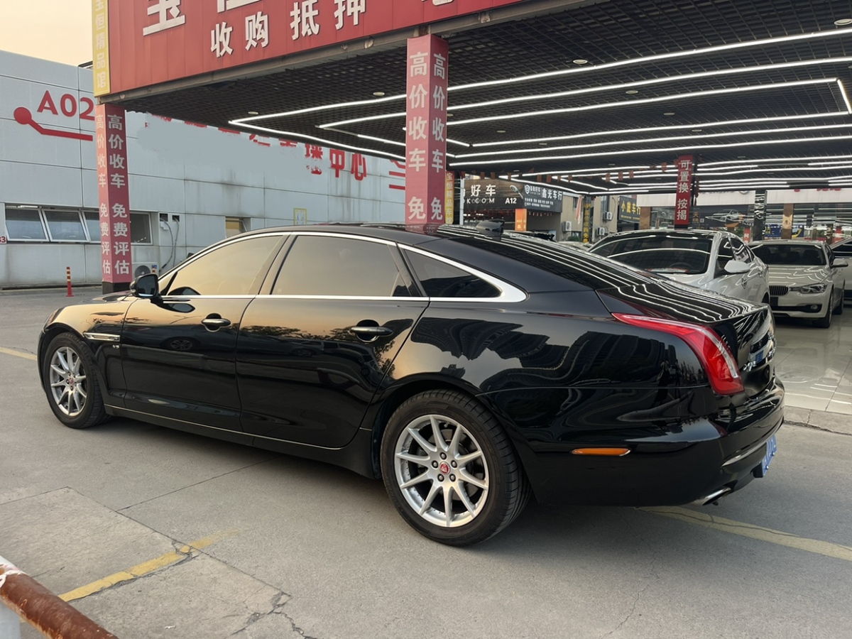 捷豹 XJ  2016款 XJL 3.0 SC 两驱典雅商务版图片