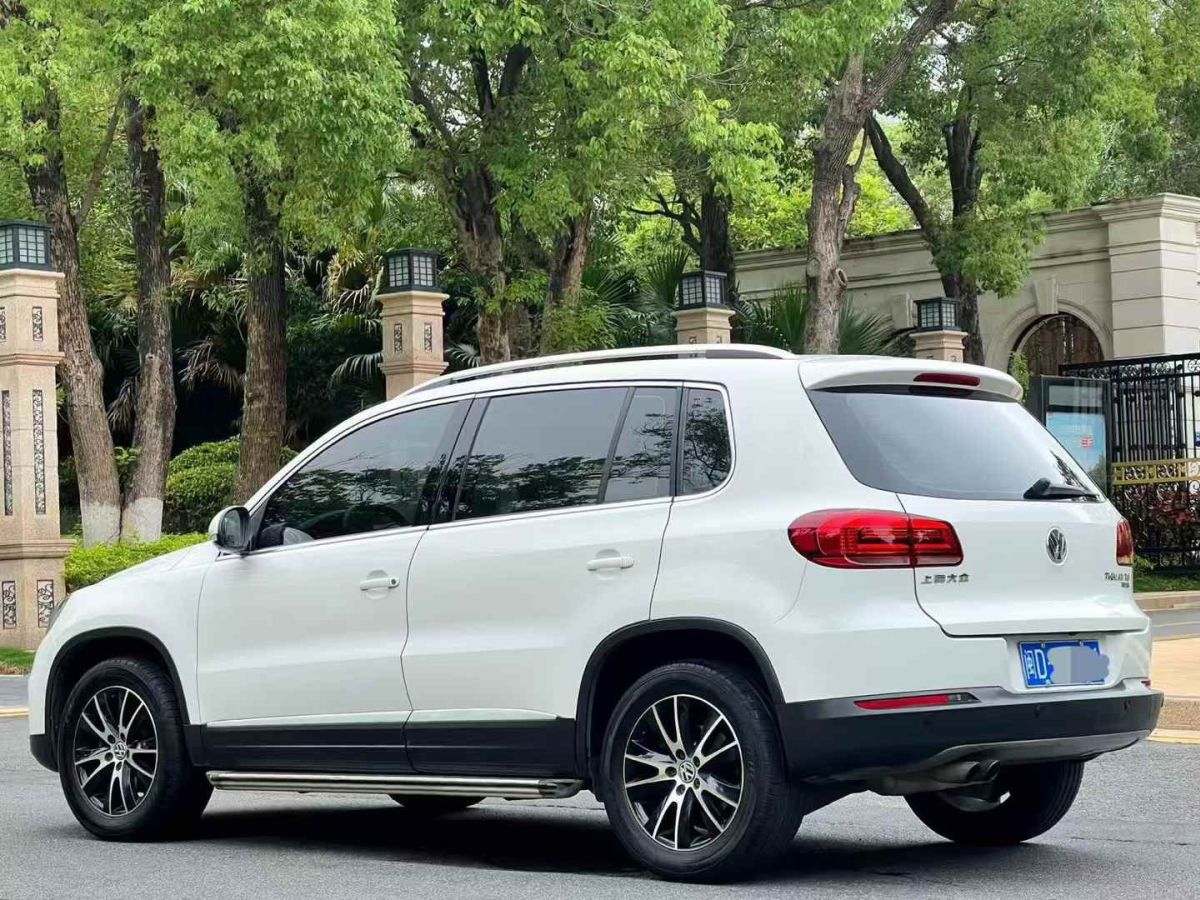 大眾 途觀(guān)  2014款 1.8TSI 自動(dòng)兩驅(qū)30周年紀(jì)念版圖片