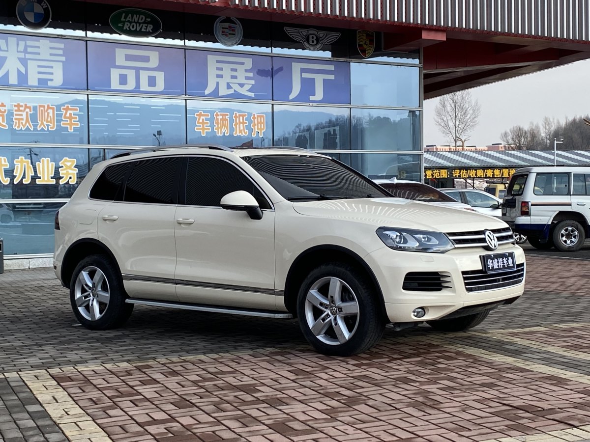 大眾 途銳  2013款 3.0TSI 限量奢華版圖片