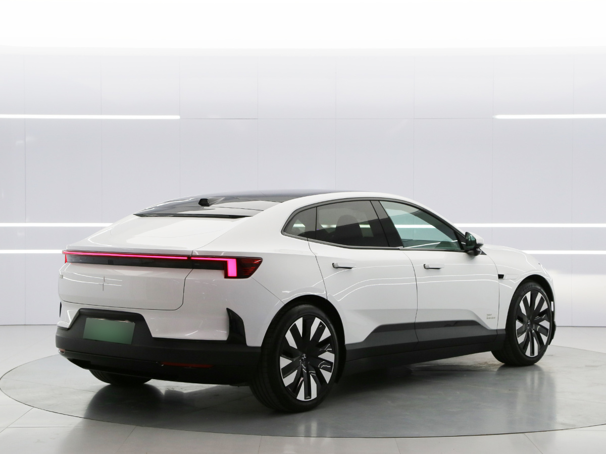 Polestar極星 Polestar 4  2023款 雙電機(jī)長續(xù)航PLUS圖片