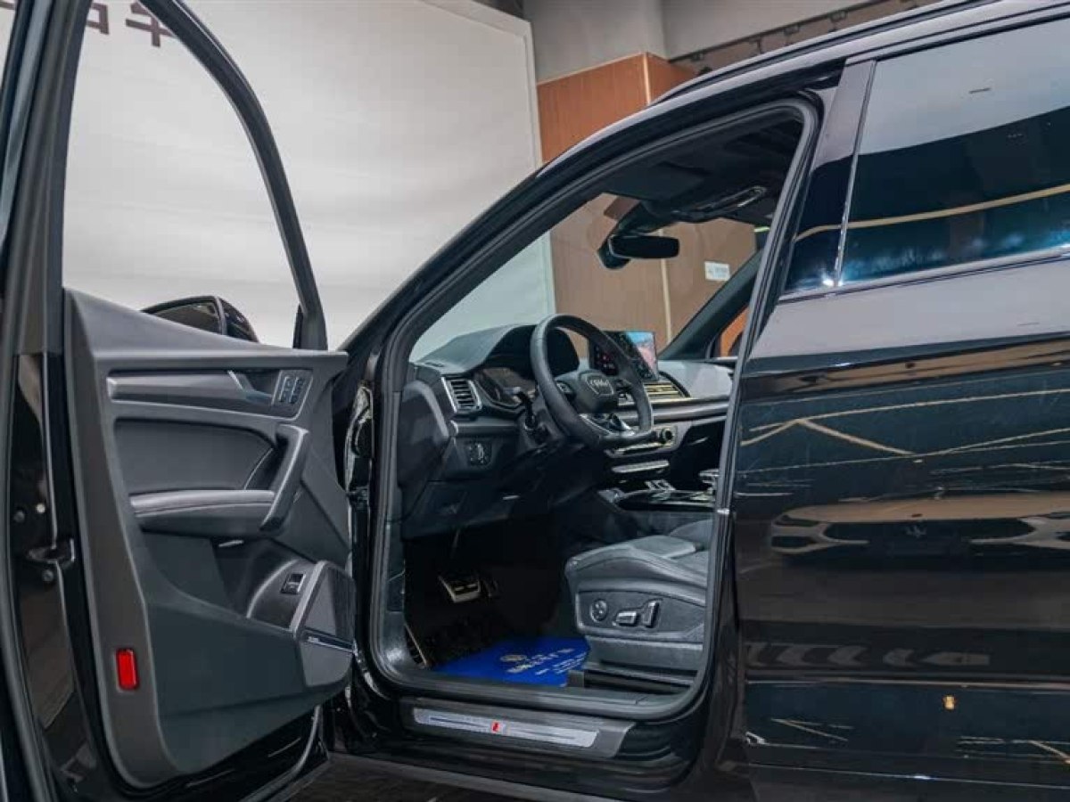 奧迪 奧迪Q5L  2024款 45 TFSI 豪華動(dòng)感型圖片