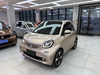 2018年10月 smart fortwo 1.0L 52千瓦耀金特別版圖片