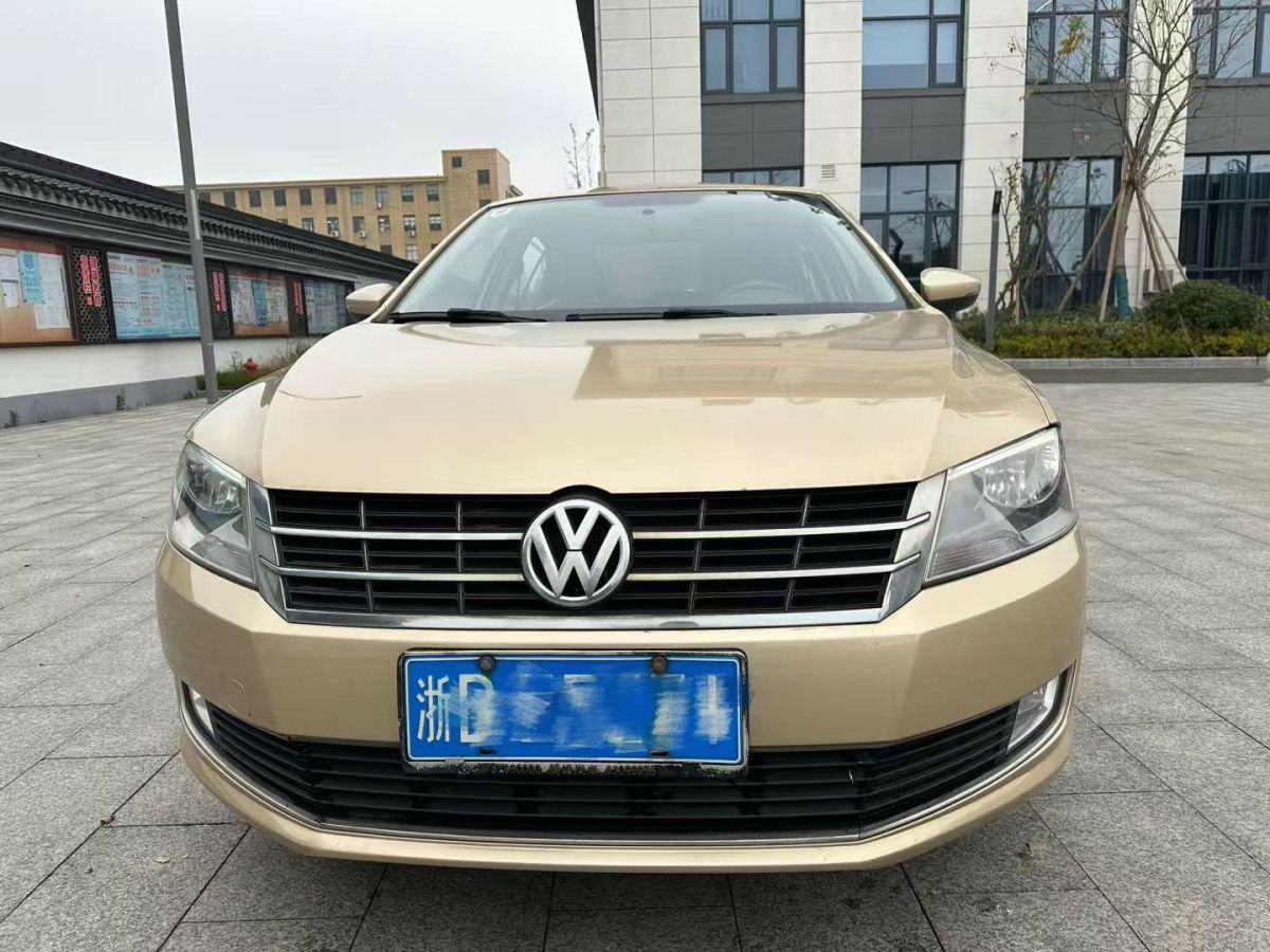 大眾 朗逸  2013款 1.4TSI DSG豪華導航版圖片