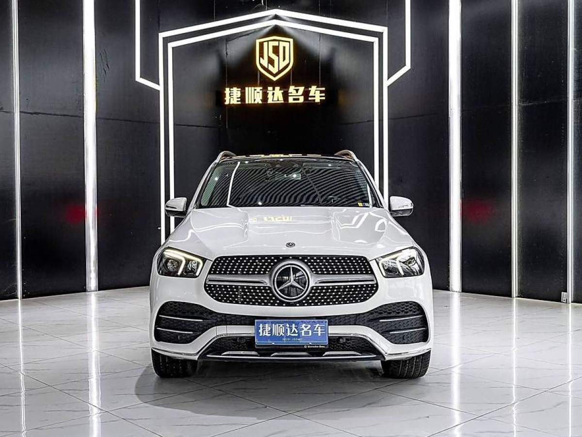 奔馳 奔馳GLE  2020款 改款 GLE 450 4MATIC 時(shí)尚型圖片