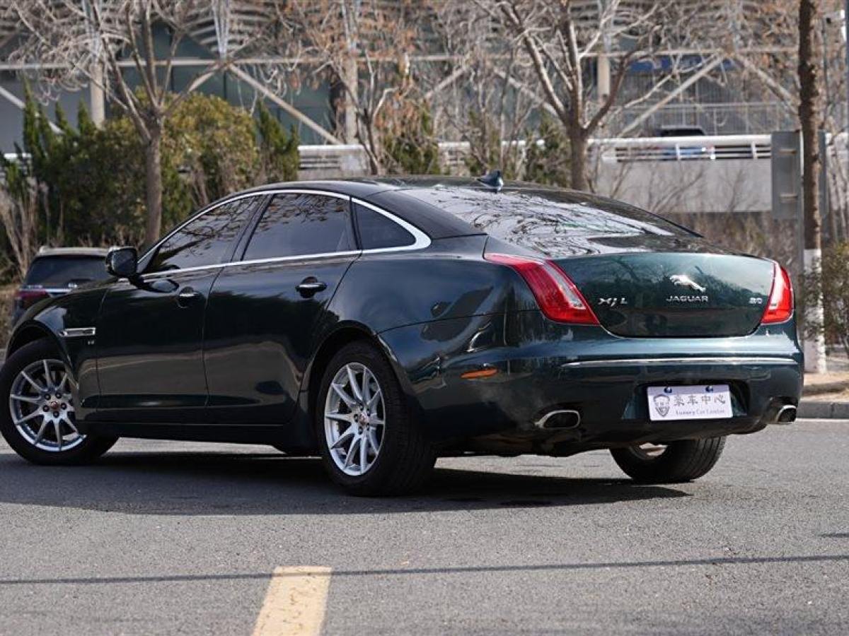 捷豹 XJ  2014款 XJL 3.0 SC 兩驅(qū)全景商務(wù)版圖片