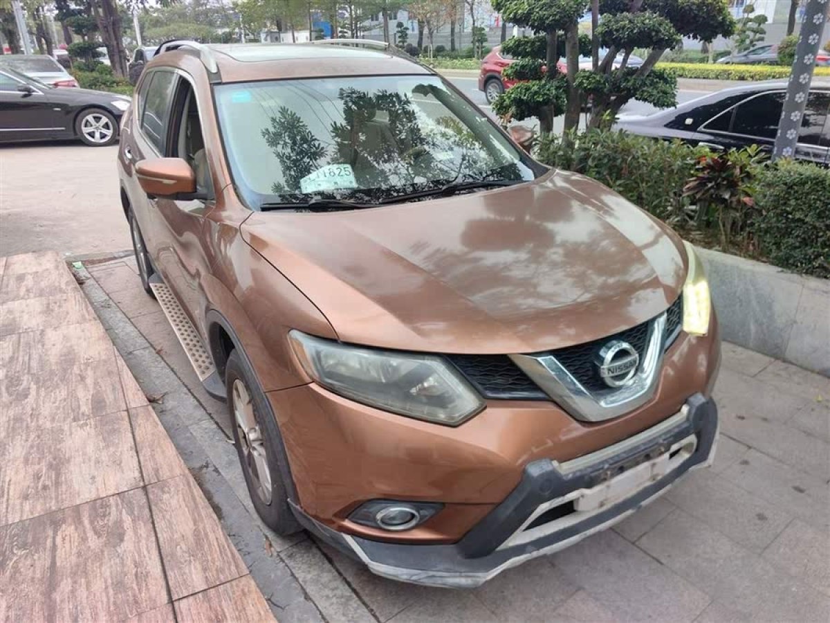 日產(chǎn) 奇駿  2014款 2.0L CVT舒適版 2WD圖片
