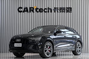 奧迪Q8 奧迪 55 TFSI 豪華動感型