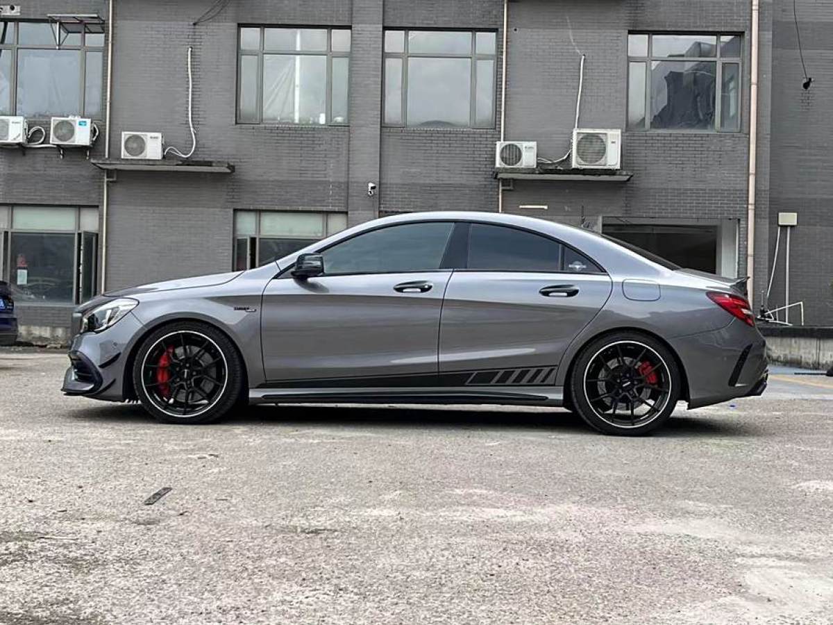 2018年4月奔馳 奔馳CLA級AMG  2017款 改款 AMG CLA 45 4MATIC