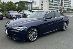 Giulia 阿爾法·羅密歐 2.0T 280HP 豪華版