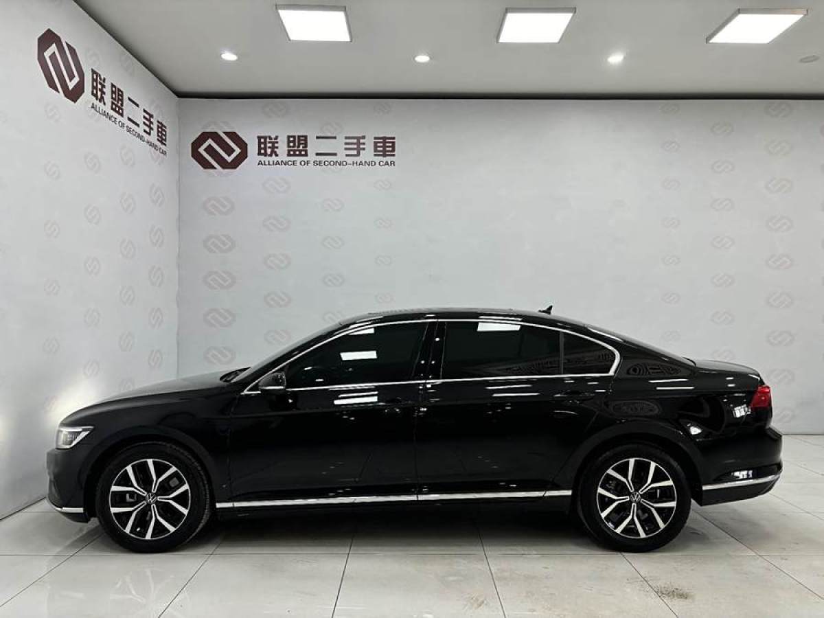 大眾 邁騰  2020款 330TSI DSG 領(lǐng)先型圖片