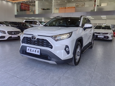 2021年3月 豐田 RAV4 榮放 2.0L CVT兩驅(qū)風(fēng)尚版圖片