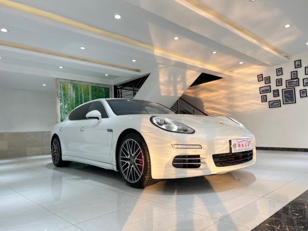 保时捷 Panamera 2014款 4 Executive 3.0T