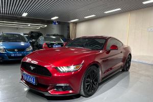 Mustang 福特 2.3T 性能版