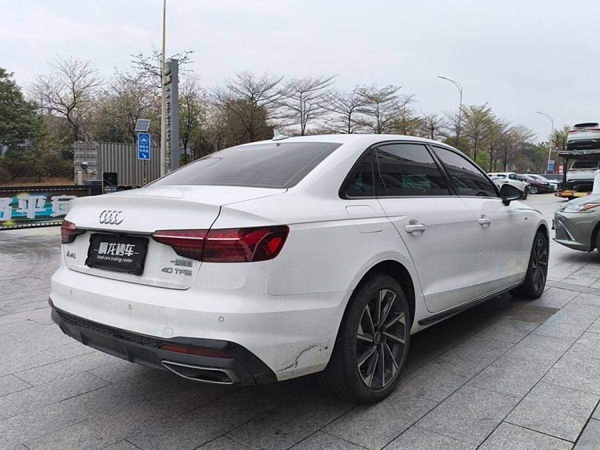 2023年10月奧迪 奧迪A4L  2023款 40 TFSI 豪華動(dòng)感型