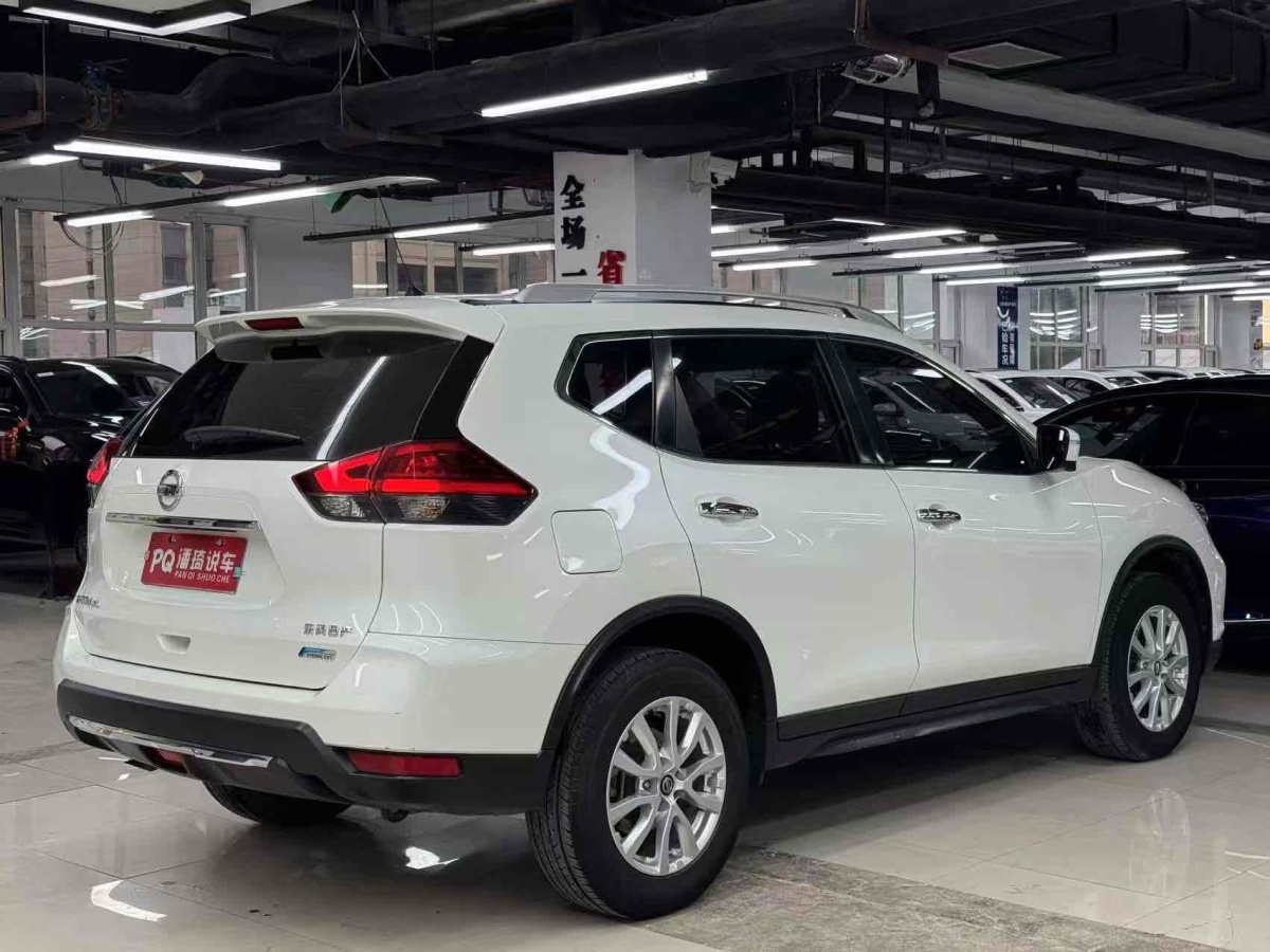 日產(chǎn) 奇駿  2017款 2.0L CVT舒適版 2WD圖片