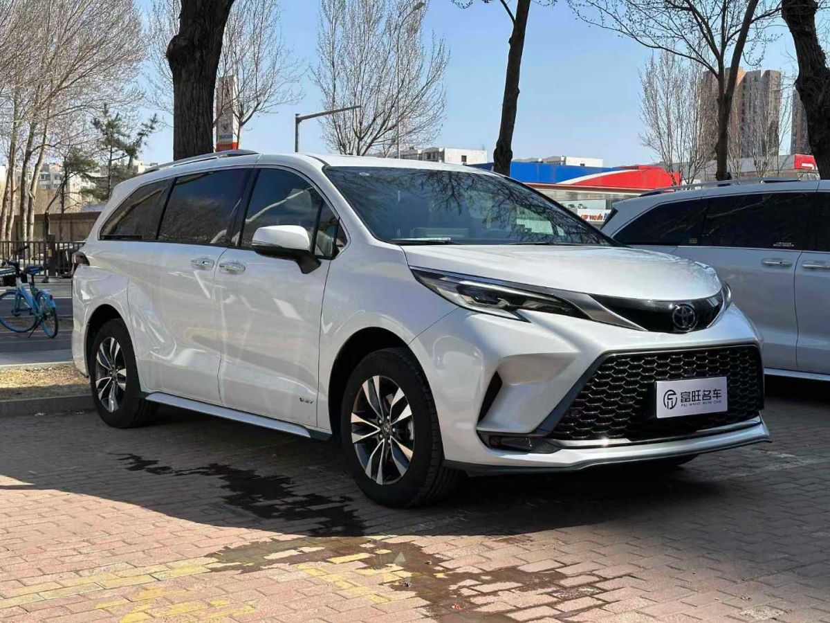 豐田 格瑞維亞  2024款 2.5L混動(dòng) 尊貴PLUS版圖片