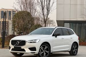 XC60 沃爾沃 T5 四驅(qū)智遠(yuǎn)運(yùn)動(dòng)版