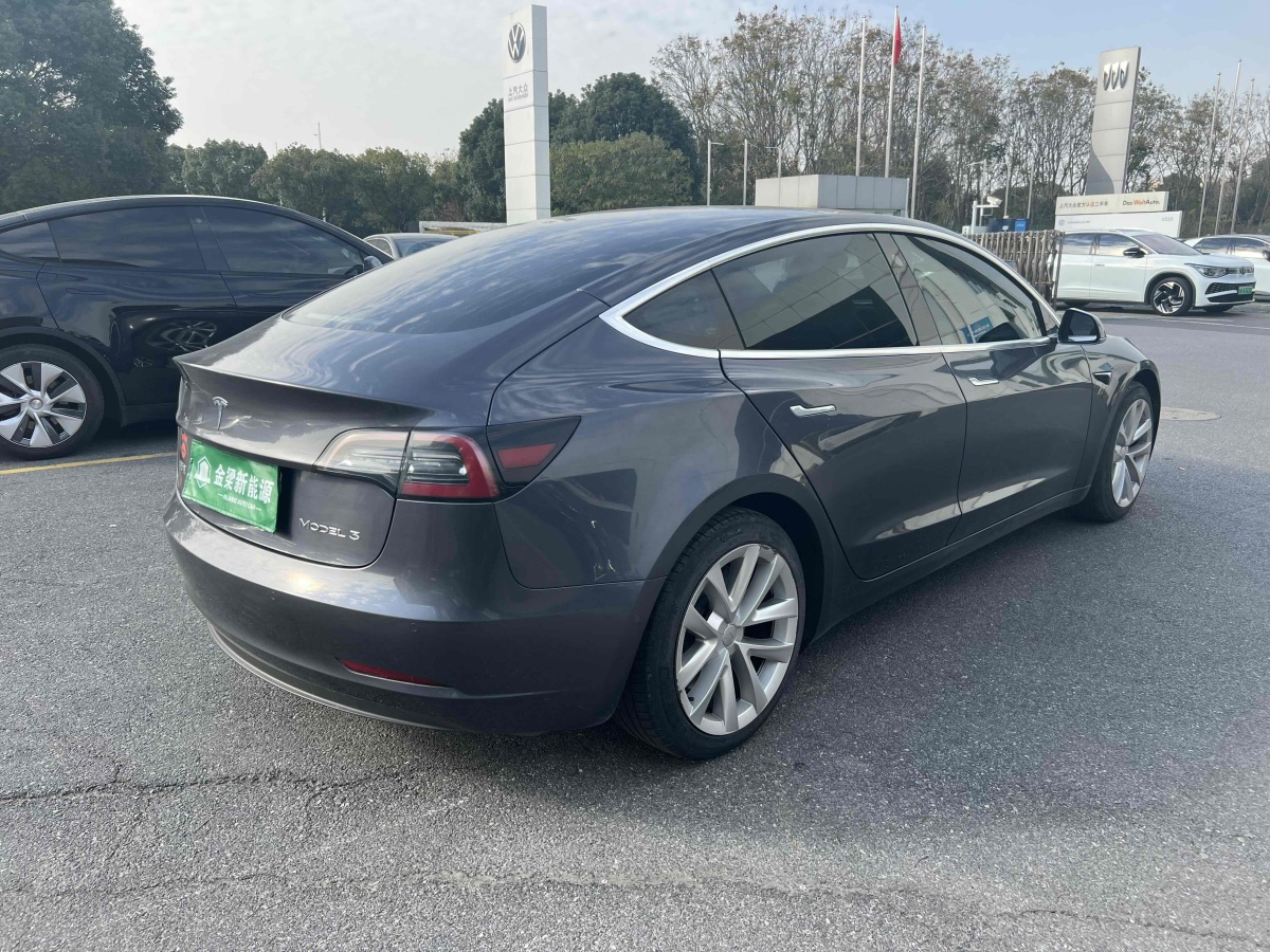 特斯拉 Model 3  2019款 標準續(xù)航后驅(qū)升級版圖片