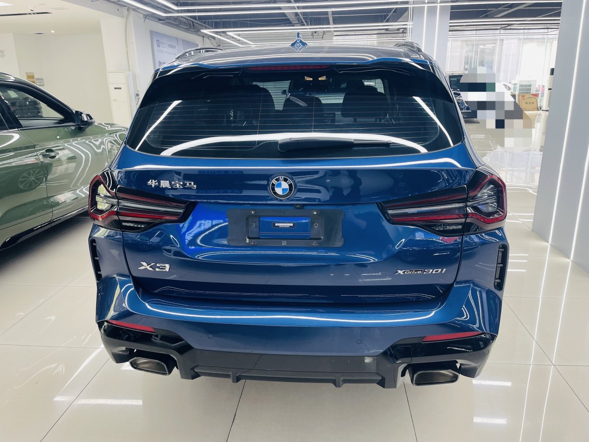 寶馬 寶馬X3  2022款 xDrive30i 領(lǐng)先型 M曜夜套裝圖片