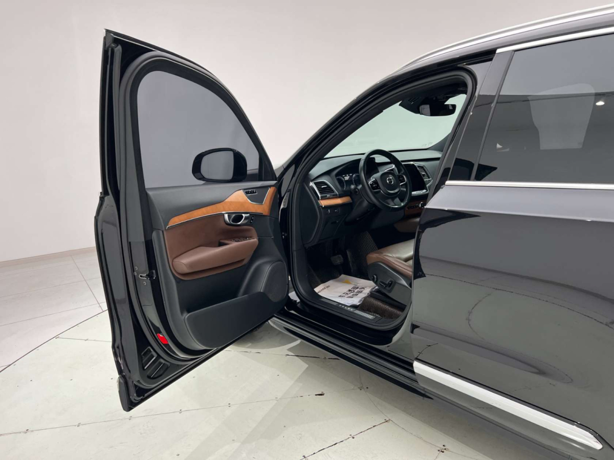 沃爾沃 XC90  2019款  T5 智逸版 7座 國VI圖片
