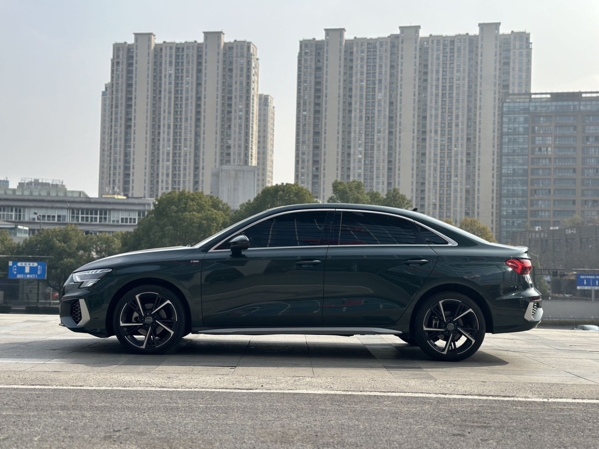 奧迪 奧迪A3  2022款 Sportback 35 TFSI 時(shí)尚運(yùn)動(dòng)型圖片