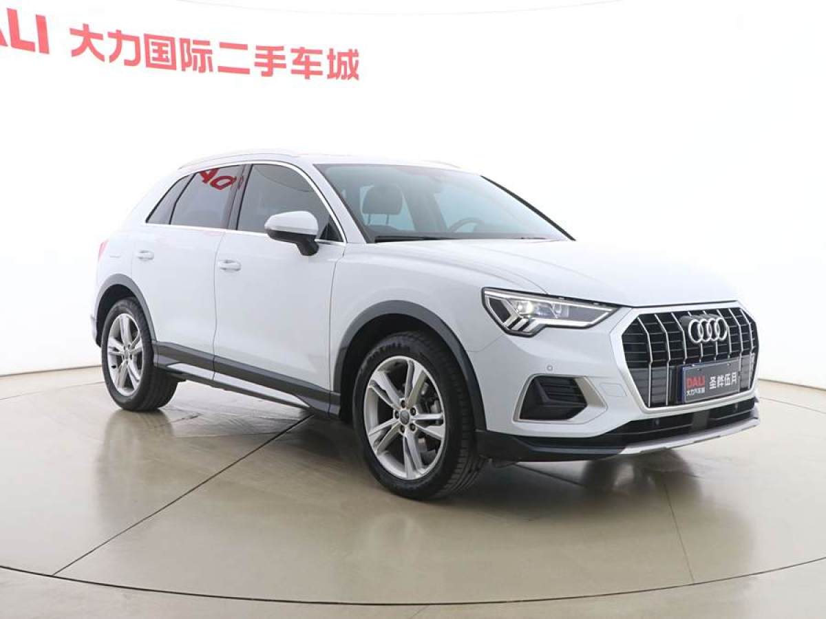 奧迪 奧迪Q3  2019款  35 TFSI 時尚致雅型圖片