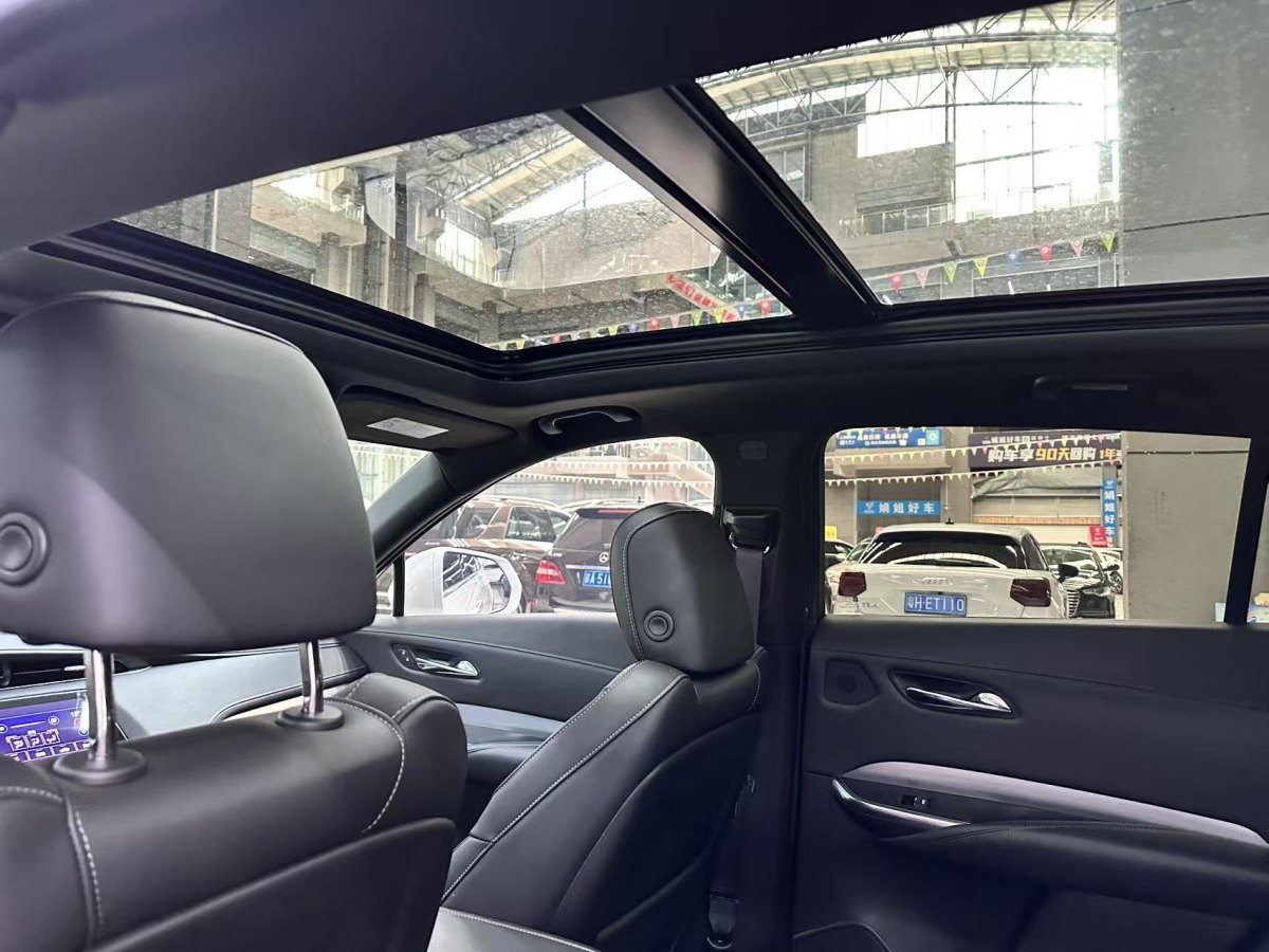 凱迪拉克 XT4  2020款 改款 28T 兩驅(qū)領(lǐng)先型圖片