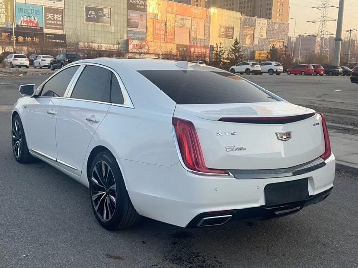 凱迪拉克 XTS  2018款 28T 精英型圖片