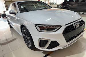 奥迪A4L 奥迪 40 TFSI 时尚动感型