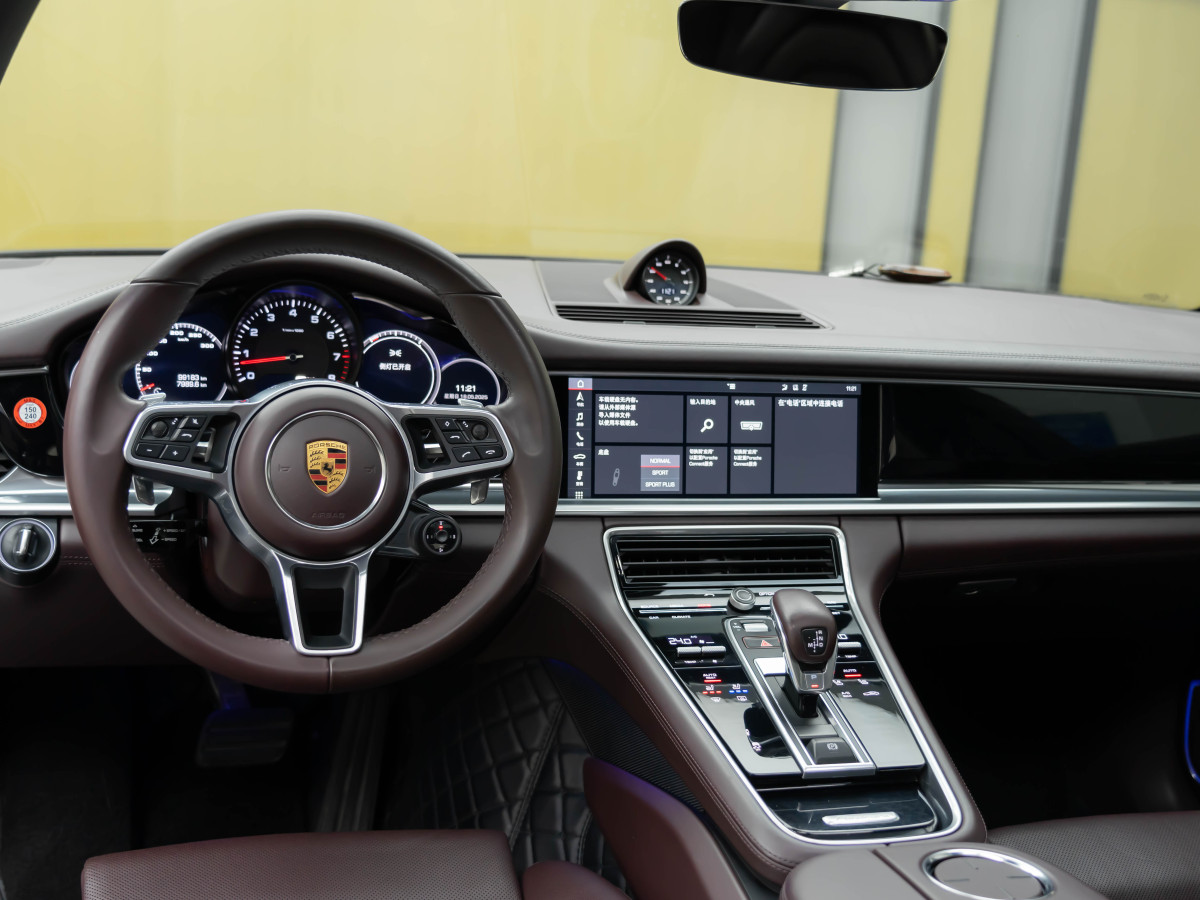 保時(shí)捷 Panamera  2019款 Panamera 行政加長(zhǎng)版 2.9T圖片