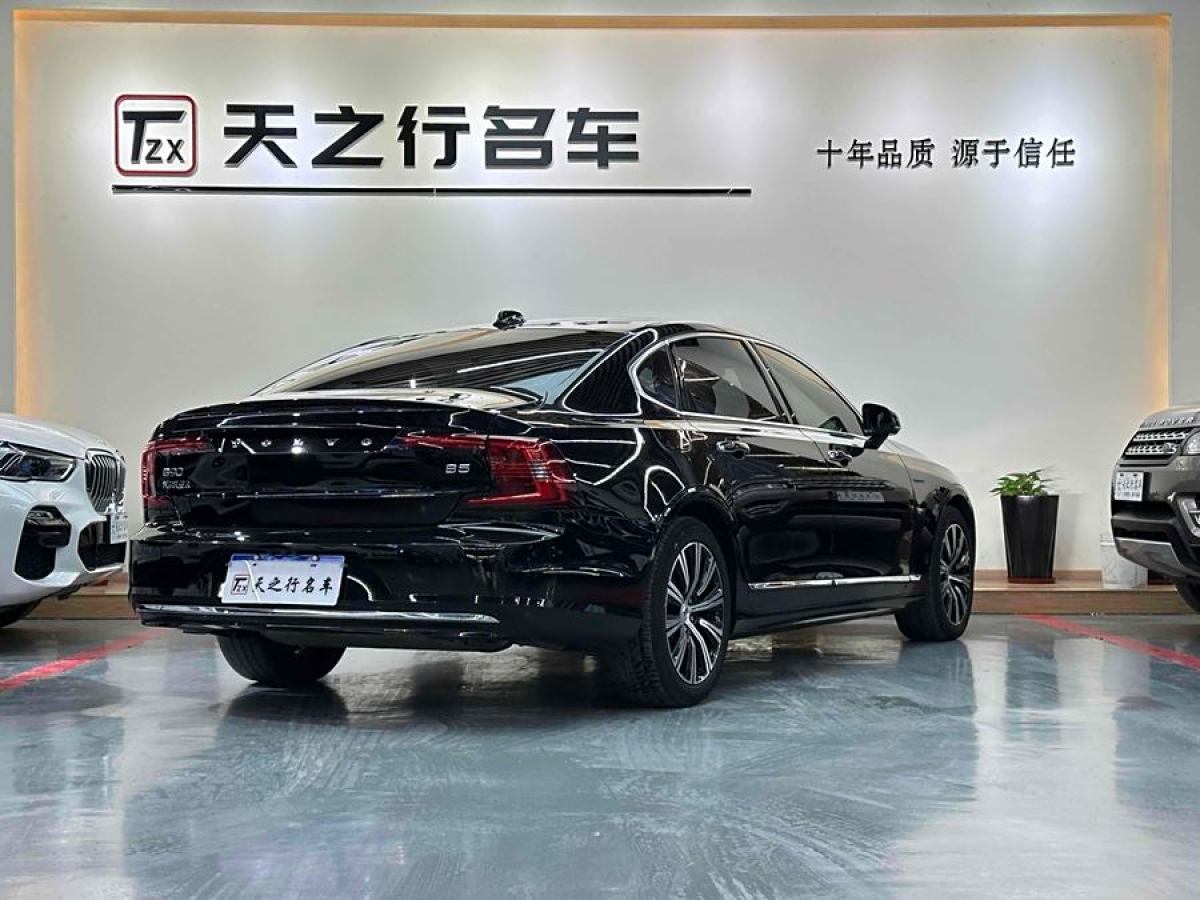 沃爾沃 S90  2023款 B5 智遠(yuǎn)豪華版圖片