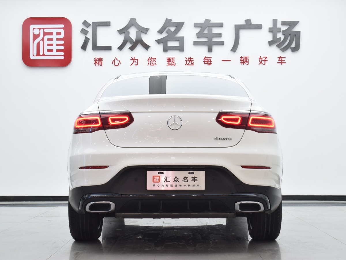 2022年10月奔馳 奔馳GLC  2022款 改款 GLC 260 4MATIC 轎跑SUV