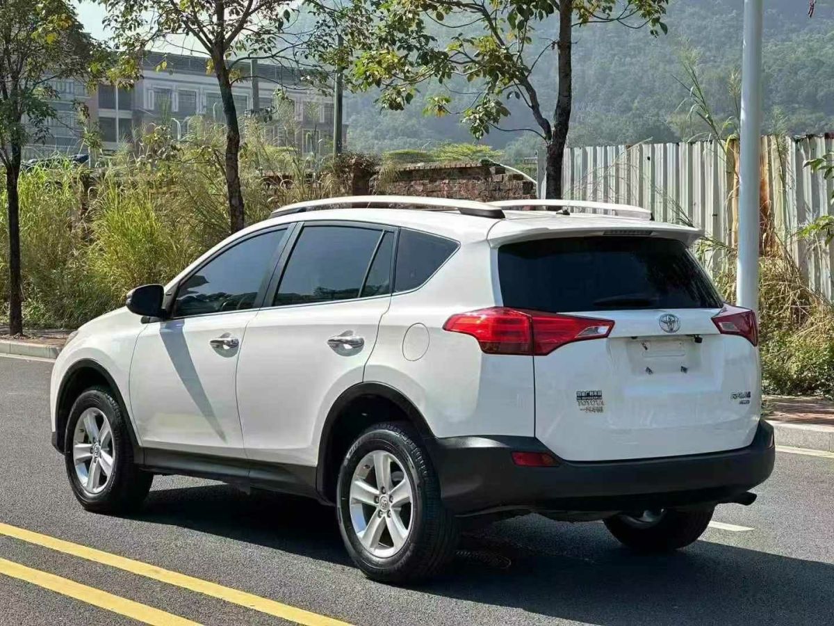 豐田 RAV4 圖片